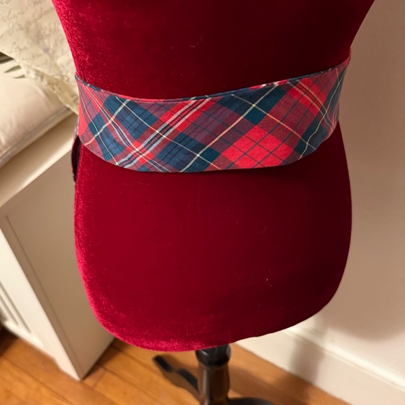 LL Bean Wms Flower Belt Size Med NWT - Picture 2 of 7